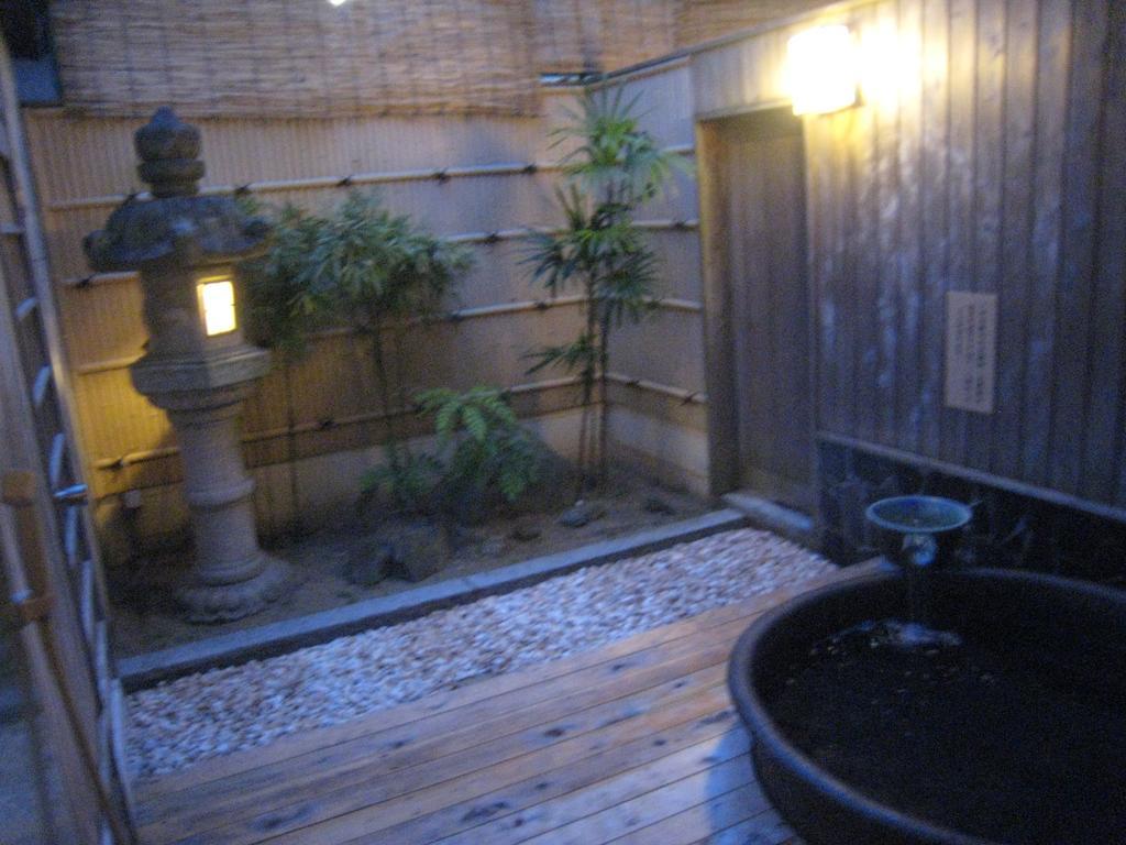 Utsumionsen Ichizu Hotel Aichi Exterior photo